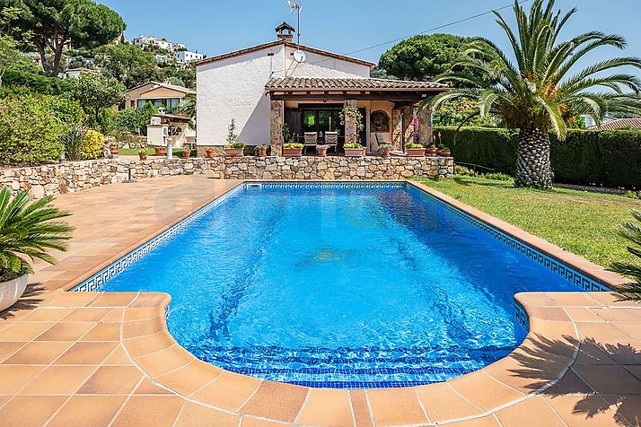 Casa Maria- Belle maison avec piscine à Calonge