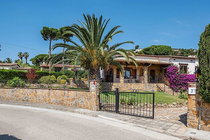 Casa Maria - Bonita casa con Piscina en Calonge