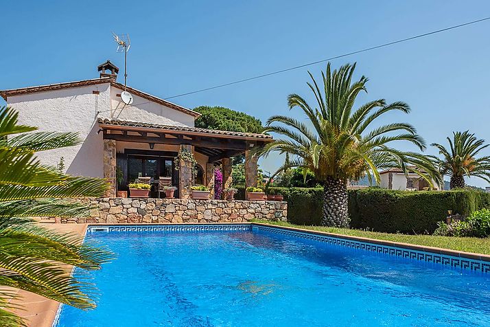 Casa Maria - Bonita casa con Piscina en Calonge