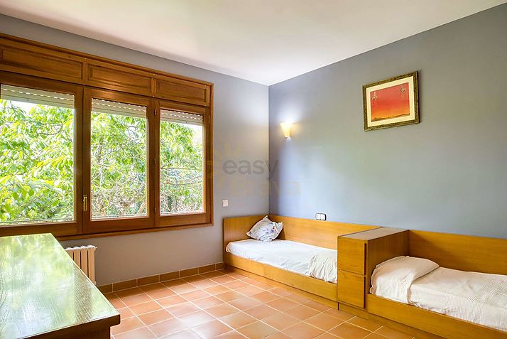 Nice house in excellent area