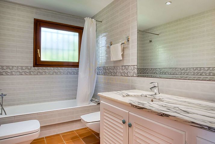Nice house in excellent area