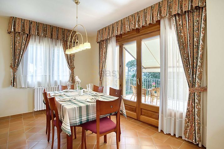Nice house in an excellent area
