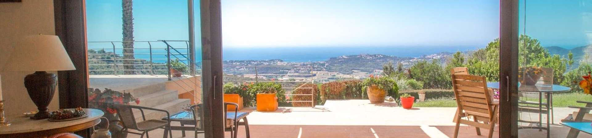Spectacular house and views