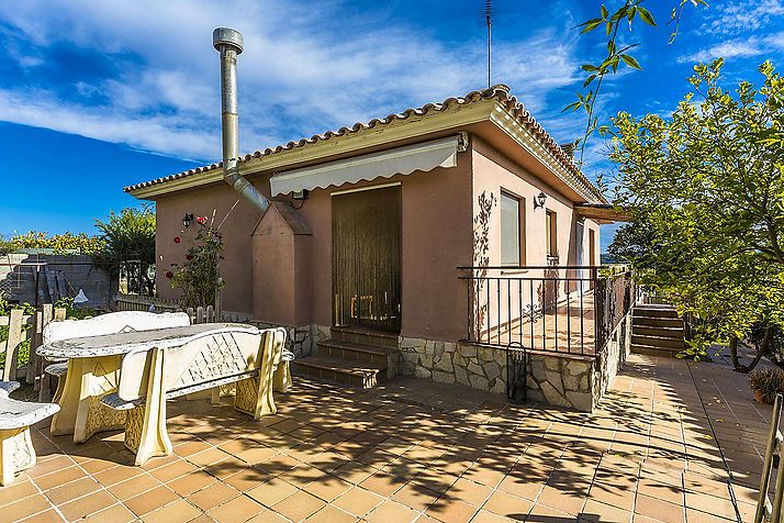 Detached house for sale in Bàscara