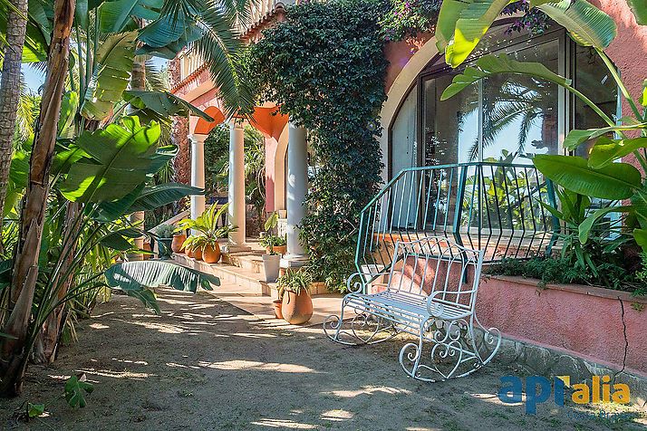 Casa Caribe sur la Costa Brava, beau jardin et piscine