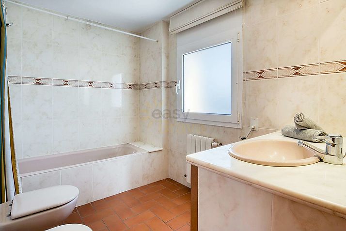 Magnífica casa con piscina y jardín en Calonge