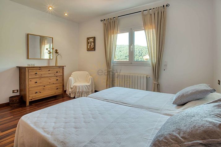 Magnífica casa con piscina y jardín en Calonge