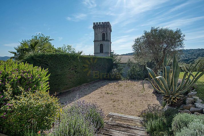 Magnífica casa con piscina y jardín en Calonge