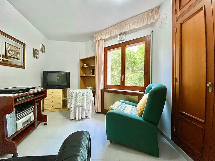 Fantastique appartement à vendre dans la rue Lleida