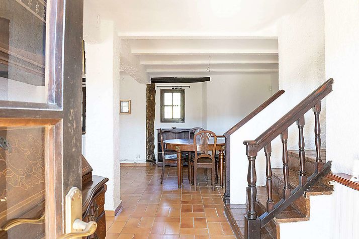 SPECTACULAR FARMHOUSE IN THE SELLERA DE TER EL PASTERAL