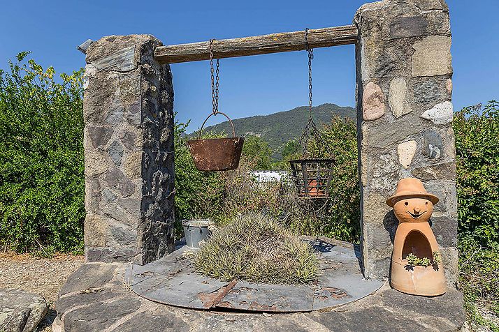 SPECTACULAR FARMHOUSE IN THE SELLERA DE TER EL PASTERAL