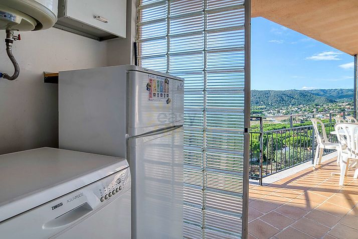 Holiday apartment with sea view