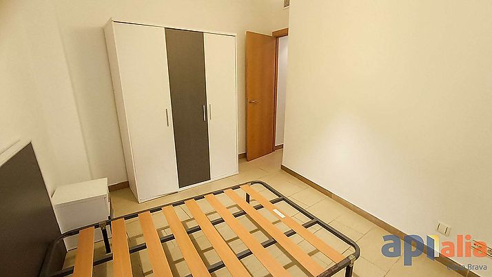 REZ-DE-CHAUSSÉE DANS LE CENTRE DE PALAMÓS
