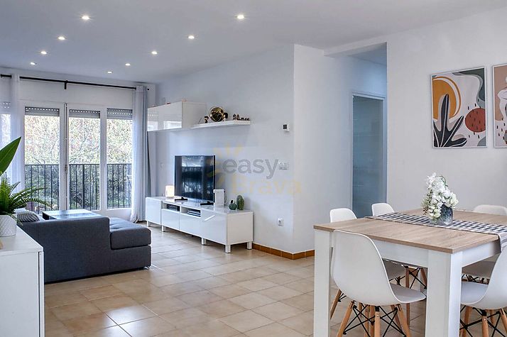 Eine Wohnung für ganzjähriges Wohnen im Herzen der Costa Brava