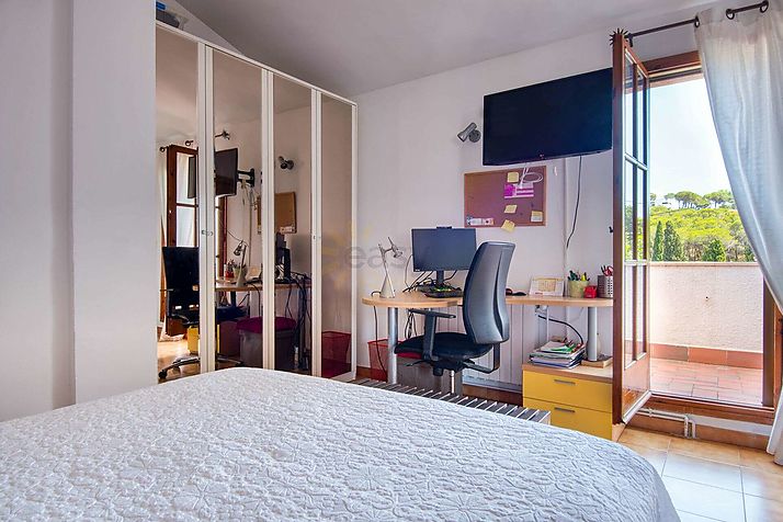 Une maison à 9 minutes de la mer, avec piscine et 4 chambres !