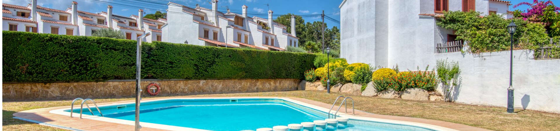 Une maison à 9 minutes de la mer, avec piscine et 4 chambres !