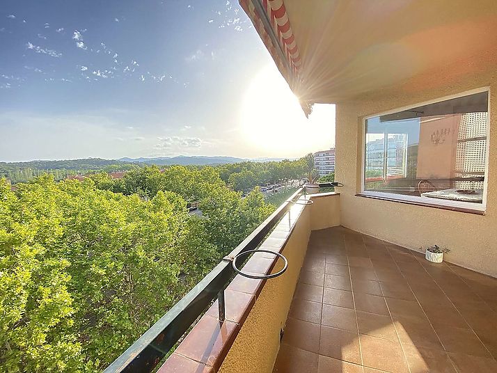Appartement lumineux avec vue dégagée