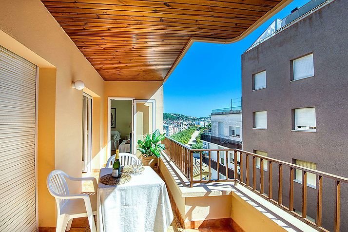 Fantastic apartment at just 100 m from the Sant Feliu beach