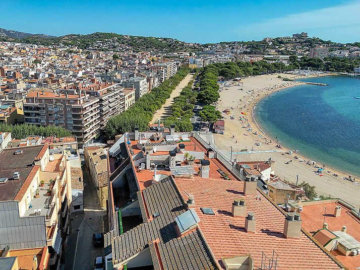 Fantastic apartment at just 100 m from the Sant Feliu beach