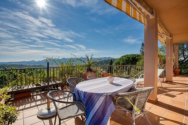 villa individuelle avec vue sur la mer