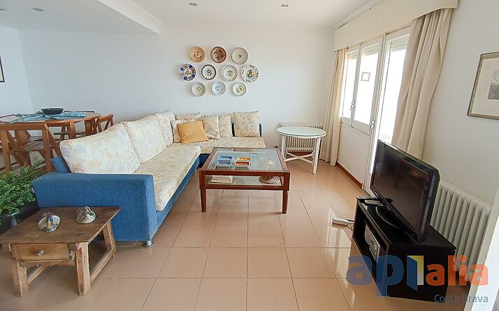 EXCELENT HOUSE WITH VIEWS IN PORT MARINA