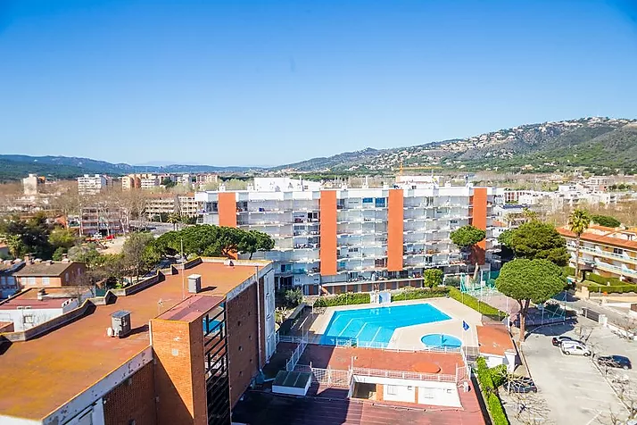 Nice and bright apartment in Platja d'Aro.