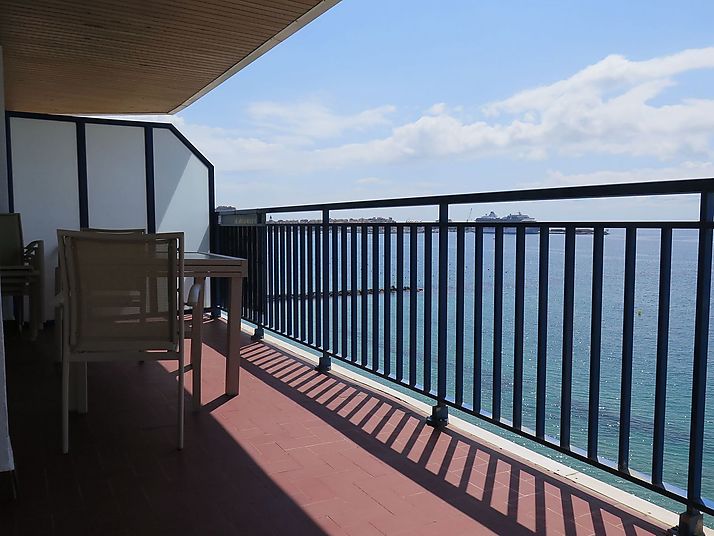 Bel appartement en vente à Sant Antoni de Calonge au bord de mer 